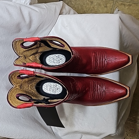 Black Star Matador Western Booties - Picture 7 of 12